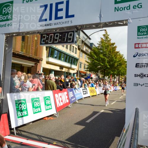 20.09.2026 - PSD Bank Halbmarathon LAZAROV Photography http://msf.ph/oto/10554654 20.09.2026 12:09:18 Ziel 1065, 1066, 1290, 1534, 1945, 2405, 3250, 3432, 3658, 4064, 4240, 4559 meine-sportfotos.de