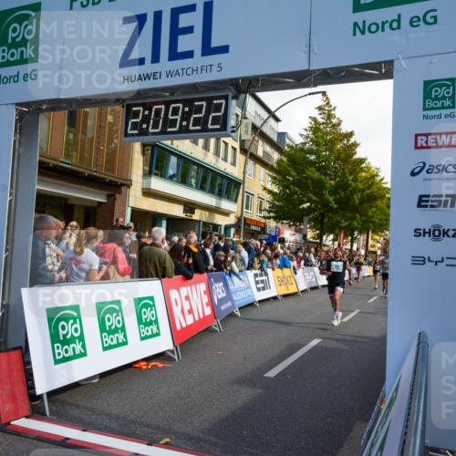20.09.2026 - PSD Bank Halbmarathon LAZAROV Photography http://msf.ph/oto/10554661 20.09.2026 12:09:21 Ziel 1065, 1066, 1176, 1945, 2405, 3432, 3658, 3813, 4064, 4233, 4234, 4240, 4559, 4563 meine-sportfotos.de