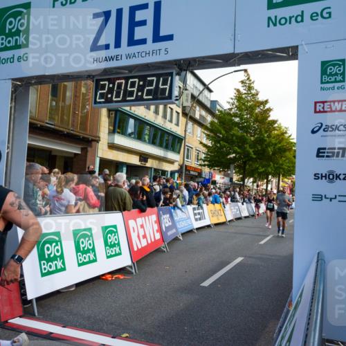 20.09.2026 - PSD Bank Halbmarathon LAZAROV Photography http://msf.ph/oto/10554665 20.09.2026 12:09:24 Ziel 1031, 1065, 1176, 2405, 2526, 3137, 3339, 3658, 3813, 4064, 4233, 4234, 4240, 4559, 4563 meine-sportfotos.de