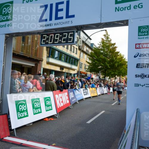 20.09.2026 - PSD Bank Halbmarathon LAZAROV Photography http://msf.ph/oto/10554668 20.09.2026 12:09:24 Ziel 1031, 1065, 1176, 2405, 2526, 3137, 3339, 3658, 3813, 4064, 4233, 4234, 4240, 4559, 4563 meine-sportfotos.de