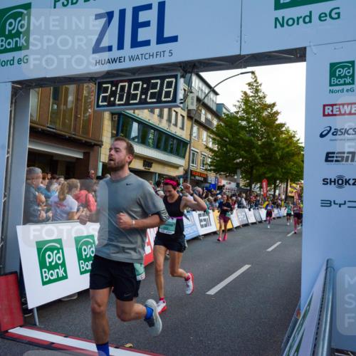 20.09.2026 - PSD Bank Halbmarathon LAZAROV Photography http://msf.ph/oto/10554670 20.09.2026 12:09:27 Ziel 1031, 1167, 1176, 2526, 3137, 3339, 3658, 3813, 3816, 4030, 4064, 4233, 4234, 4559, 4563 meine-sportfotos.de