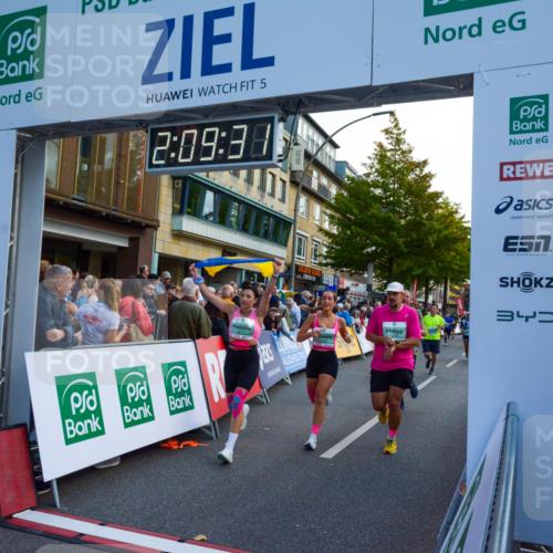 20.09.2026 - PSD Bank Halbmarathon LAZAROV Photography http://msf.ph/oto/10554679 20.09.2026 12:09:31 Ziel 1031, 1167, 1176, 2025, 2198, 2526, 3137, 3339, 3658, 3813, 3816, 4030, 4064, 4233, 4234, 4563 meine-sportfotos.de