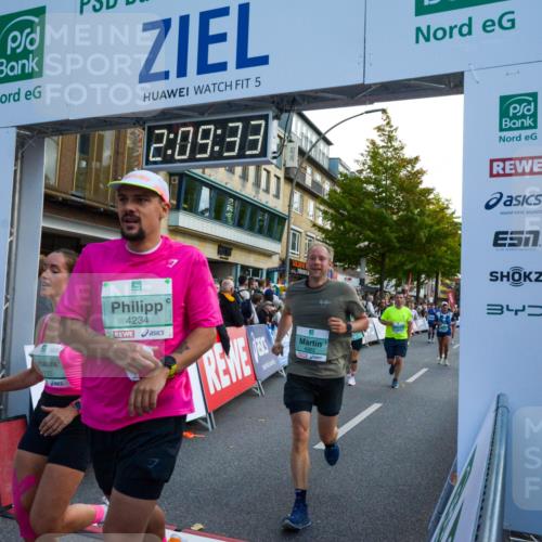 20.09.2026 - PSD Bank Halbmarathon LAZAROV Photography http://msf.ph/oto/10554687 20.09.2026 12:09:32 Ziel 1031, 1167, 1176, 2025, 2198, 2526, 3137, 3339, 3658, 3813, 3816, 4030, 4064, 4233, 4234, 4563 meine-sportfotos.de
