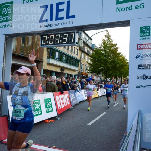 20.09.2026 - PSD Bank Halbmarathon LAZAROV Photography http://msf.ph/oto/10554698 20.09.2026 12:09:36 Ziel 1031, 1167, 1176, 1923, 2004, 2025, 2198, 2526, 3137, 3339, 3813, 3816, 4030, 4233, 4234, 4563 meine-sportfotos.de