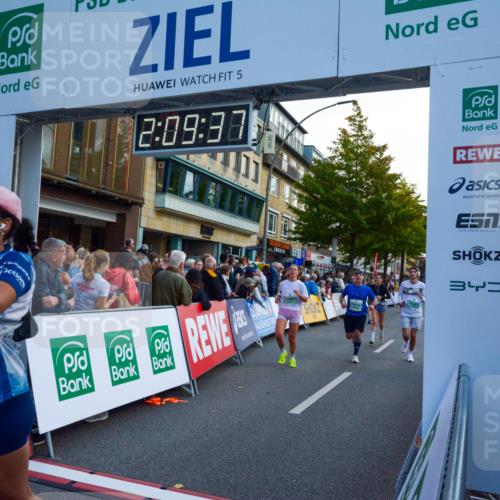 20.09.2026 - PSD Bank Halbmarathon LAZAROV Photography http://msf.ph/oto/10554699 20.09.2026 12:09:36 Ziel 1031, 1167, 1176, 1923, 2004, 2025, 2198, 2526, 3137, 3339, 3813, 3816, 4030, 4233, 4234, 4563 meine-sportfotos.de