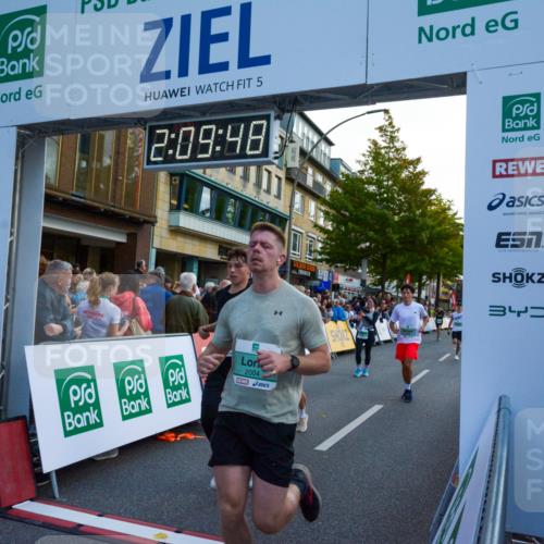 20.09.2026 - PSD Bank Halbmarathon LAZAROV Photography http://msf.ph/oto/10554725 20.09.2026 12:09:47 Ziel 1772, 1923, 2004, 2018, 2025, 2434, 2599, 4185, 4196, 4703, 4715 meine-sportfotos.de