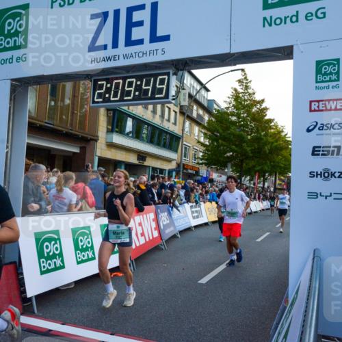 20.09.2026 - PSD Bank Halbmarathon LAZAROV Photography http://msf.ph/oto/10554729 20.09.2026 12:09:48 Ziel 1772, 1923, 2004, 2018, 2025, 2434, 2599, 4185, 4196, 4703, 4715 meine-sportfotos.de