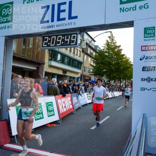 20.09.2026 - PSD Bank Halbmarathon LAZAROV Photography http://msf.ph/oto/10554731 20.09.2026 12:09:48 Ziel 1772, 1923, 2004, 2018, 2025, 2434, 2599, 4185, 4196, 4703, 4715 meine-sportfotos.de