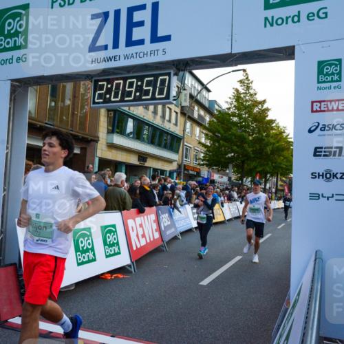 20.09.2026 - PSD Bank Halbmarathon LAZAROV Photography http://msf.ph/oto/10554739 20.09.2026 12:09:50 Ziel 1772, 1923, 2004, 2018, 2434, 2599, 4185, 4196, 4703, 4715 meine-sportfotos.de