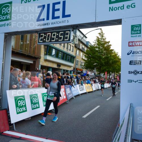 20.09.2026 - PSD Bank Halbmarathon LAZAROV Photography http://msf.ph/oto/10554749 20.09.2026 12:09:52 Ziel 1772, 1923, 2004, 2018, 2434, 2497, 2599, 4185, 4196, 4703, 4715 meine-sportfotos.de