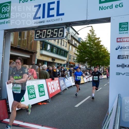 20.09.2026 - PSD Bank Halbmarathon LAZAROV Photography http://msf.ph/oto/10554761 20.09.2026 12:09:56 Ziel 1180, 1772, 1942, 2018, 2278, 2434, 2497, 2599, 2667, 4196, 4397, 4703, 4715 meine-sportfotos.de