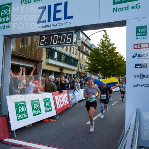 20.09.2026 - PSD Bank Halbmarathon LAZAROV Photography http://msf.ph/oto/10554774 20.09.2026 12:10:05 Ziel 1075, 1076, 1179, 1180, 1942, 2278, 2497, 2667, 2963, 3338, 4301, 4397, 4490 meine-sportfotos.de