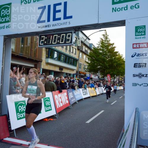 20.09.2026 - PSD Bank Halbmarathon LAZAROV Photography http://msf.ph/oto/10554793 20.09.2026 12:10:09 Ziel 1075, 1076, 1179, 1180, 1942, 2163, 2278, 2497, 2667, 2826, 2963, 3338, 3742, 3897, 4301, 4397, 4490 meine-sportfotos.de