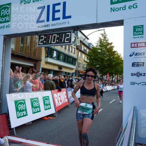 20.09.2026 - PSD Bank Halbmarathon LAZAROV Photography http://msf.ph/oto/10554796 20.09.2026 12:10:11 Ziel 1075, 1076, 1179, 1180, 1878, 1942, 2163, 2278, 2667, 2826, 2963, 3338, 3391, 3742, 3897, 4301, 4397, 4490 meine-sportfotos.de