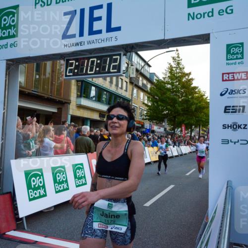 20.09.2026 - PSD Bank Halbmarathon LAZAROV Photography http://msf.ph/oto/10554799 20.09.2026 12:10:12 Ziel 1075, 1076, 1179, 1180, 1878, 1942, 2163, 2278, 2667, 2826, 2963, 3338, 3391, 3742, 3897, 4301, 4397, 4490 meine-sportfotos.de