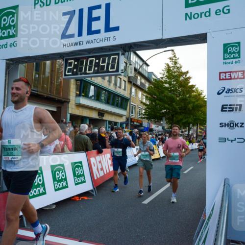20.09.2026 - PSD Bank Halbmarathon LAZAROV Photography http://msf.ph/oto/10554864 20.09.2026 12:10:39 Ziel 1037, 1303, 1984, 2072, 2767, 2768, 3122, 3410, 3472, 3829, 4024, 4083, 4316, 4328, 4611, 4701 meine-sportfotos.de