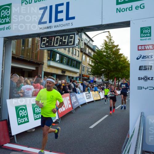 20.09.2026 - PSD Bank Halbmarathon LAZAROV Photography http://msf.ph/oto/10554876 20.09.2026 12:10:42 Ziel 1037, 1303, 1984, 2072, 2767, 2768, 3122, 3410, 3472, 3829, 4024, 4083, 4186, 4316, 4328, 4530, 4611, 4701 meine-sportfotos.de
