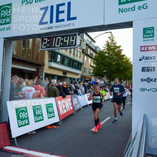 20.09.2026 - PSD Bank Halbmarathon LAZAROV Photography http://msf.ph/oto/10554882 20.09.2026 12:10:43 Ziel 1037, 1303, 1984, 2072, 2767, 2768, 3122, 3410, 3472, 3829, 4024, 4083, 4186, 4316, 4328, 4530, 4701 meine-sportfotos.de