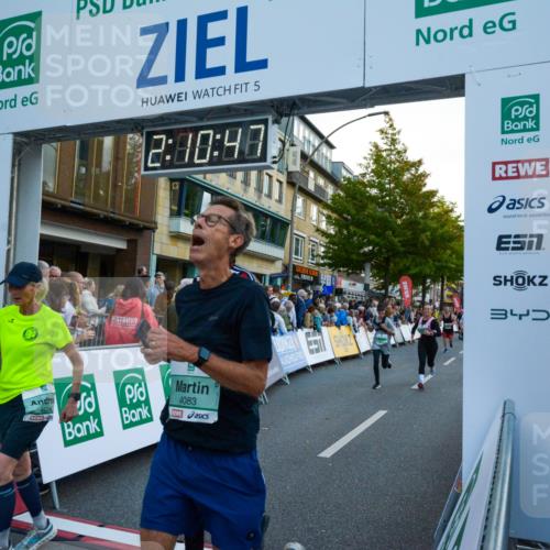 20.09.2026 - PSD Bank Halbmarathon LAZAROV Photography http://msf.ph/oto/10554892 20.09.2026 12:10:47 Ziel 1037, 1303, 1569, 1984, 2072, 2767, 2768, 3122, 3344, 3472, 3475, 3829, 3877, 4024, 4083, 4186, 4530, 4701 meine-sportfotos.de