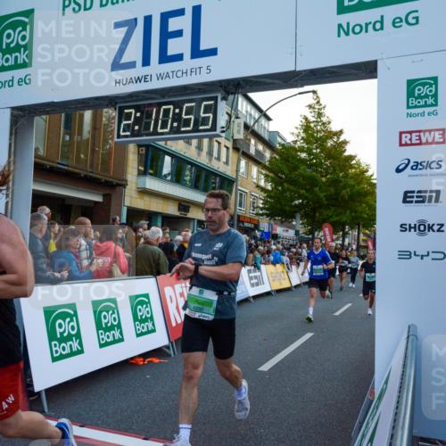 20.09.2026 - PSD Bank Halbmarathon LAZAROV Photography http://msf.ph/oto/10554907 20.09.2026 12:10:54 Ziel 1569, 1756, 2072, 2335, 2359, 3122, 3344, 3396, 3405, 3475, 3680, 3752, 3877, 4186, 4530, 4701 meine-sportfotos.de