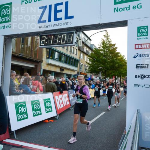 20.09.2026 - PSD Bank Halbmarathon LAZAROV Photography http://msf.ph/oto/10554924 20.09.2026 12:11:00 Ziel 1569, 1752, 1756, 2335, 2359, 2602, 2610, 3344, 3396, 3405, 3475, 3680, 3752, 3877, 4186, 4401, 4402, 4530 meine-sportfotos.de
