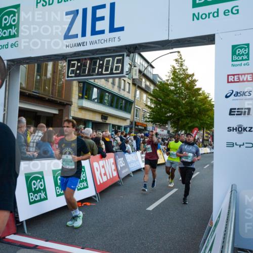 20.09.2026 - PSD Bank Halbmarathon LAZAROV Photography http://msf.ph/oto/10554944 20.09.2026 12:11:06 Ziel 1752, 1756, 2335, 2359, 2602, 2610, 3396, 3405, 3680, 3752, 4401, 4402 meine-sportfotos.de