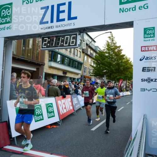 20.09.2026 - PSD Bank Halbmarathon LAZAROV Photography http://msf.ph/oto/10554946 20.09.2026 12:11:06 Ziel 1752, 1756, 2335, 2359, 2602, 2610, 3396, 3405, 3680, 3752, 4401, 4402 meine-sportfotos.de