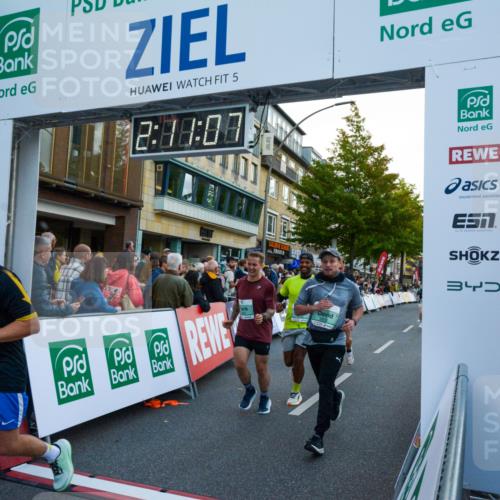 20.09.2026 - PSD Bank Halbmarathon LAZAROV Photography http://msf.ph/oto/10554948 20.09.2026 12:11:06 Ziel 1752, 1756, 2335, 2359, 2602, 2610, 3396, 3405, 3680, 3752, 4401, 4402 meine-sportfotos.de