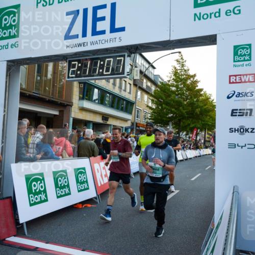 20.09.2026 - PSD Bank Halbmarathon LAZAROV Photography http://msf.ph/oto/10554949 20.09.2026 12:11:06 Ziel 1752, 1756, 2335, 2359, 2602, 2610, 3396, 3405, 3680, 3752, 4401, 4402 meine-sportfotos.de