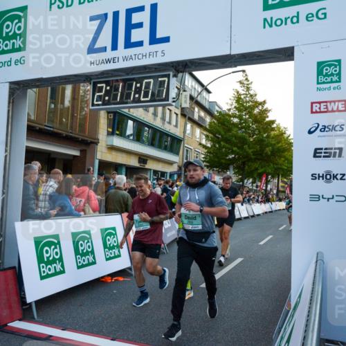 20.09.2026 - PSD Bank Halbmarathon LAZAROV Photography http://msf.ph/oto/10554950 20.09.2026 12:11:07 Ziel 1752, 1756, 2335, 2359, 2602, 2610, 3396, 3405, 3752, 4401, 4402 meine-sportfotos.de