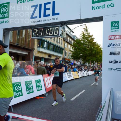 20.09.2026 - PSD Bank Halbmarathon LAZAROV Photography http://msf.ph/oto/10554956 20.09.2026 12:11:08 Ziel 1752, 1756, 2335, 2359, 2602, 2610, 3405, 3752, 4401, 4402 meine-sportfotos.de