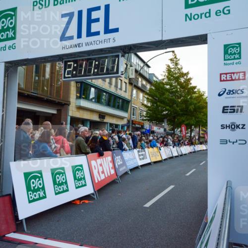 20.09.2026 - PSD Bank Halbmarathon LAZAROV Photography http://msf.ph/oto/10554966 20.09.2026 12:11:11 Ziel 1752, 2602, 2610, 2719, 3405, 3752, 4401, 4402 meine-sportfotos.de