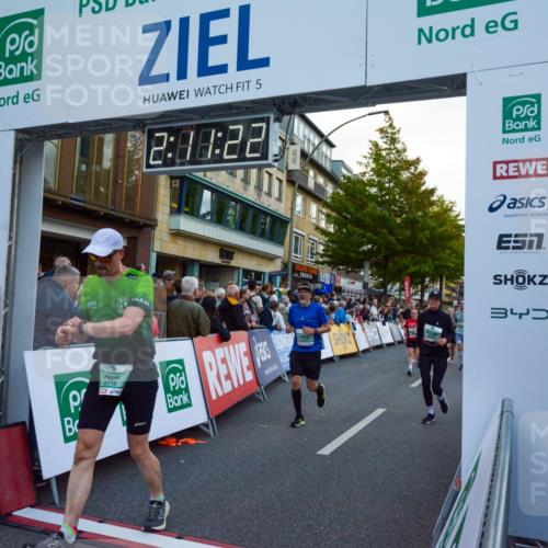 20.09.2026 - PSD Bank Halbmarathon LAZAROV Photography http://msf.ph/oto/10554967 20.09.2026 12:11:22 Ziel 1267, 1478, 2357, 2368, 2719, 2739, 2893, 3145, 3172, 3261, 3814, 4452 meine-sportfotos.de