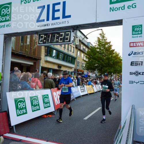 20.09.2026 - PSD Bank Halbmarathon LAZAROV Photography http://msf.ph/oto/10554971 20.09.2026 12:11:22 Ziel 1267, 1478, 2357, 2368, 2719, 2739, 2893, 3145, 3172, 3261, 3814, 4452 meine-sportfotos.de