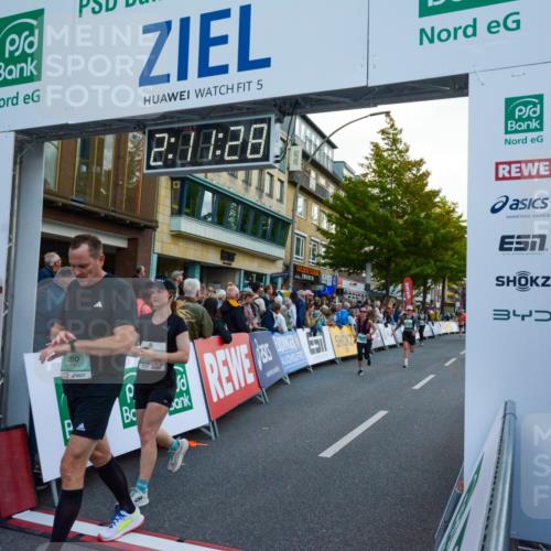 20.09.2026 - PSD Bank Halbmarathon LAZAROV Photography http://msf.ph/oto/10554984 20.09.2026 12:11:27 Ziel 1267, 1478, 1579, 2357, 2368, 2475, 2719, 2739, 2893, 3145, 3172, 3261, 3814, 3853, 3854, 4452 meine-sportfotos.de