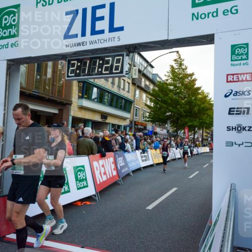 20.09.2026 - PSD Bank Halbmarathon LAZAROV Photography http://msf.ph/oto/10554985 20.09.2026 12:11:27 Ziel 1267, 1478, 1579, 2357, 2368, 2475, 2719, 2739, 2893, 3145, 3172, 3261, 3814, 3853, 3854, 4452 meine-sportfotos.de