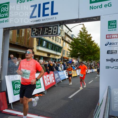 20.09.2026 - PSD Bank Halbmarathon LAZAROV Photography http://msf.ph/oto/10555011 20.09.2026 12:11:38 Ziel 1579, 2081, 2243, 2475, 3094, 3172, 3210, 3853, 3854, 4129, 4452 meine-sportfotos.de