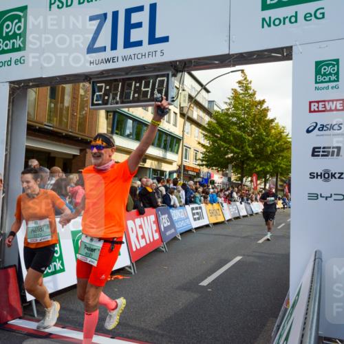 20.09.2026 - PSD Bank Halbmarathon LAZAROV Photography http://msf.ph/oto/10555018 20.09.2026 12:11:40 Ziel 1579, 1858, 2081, 2243, 2475, 3094, 3210, 3853, 3854, 4129, 4452 meine-sportfotos.de