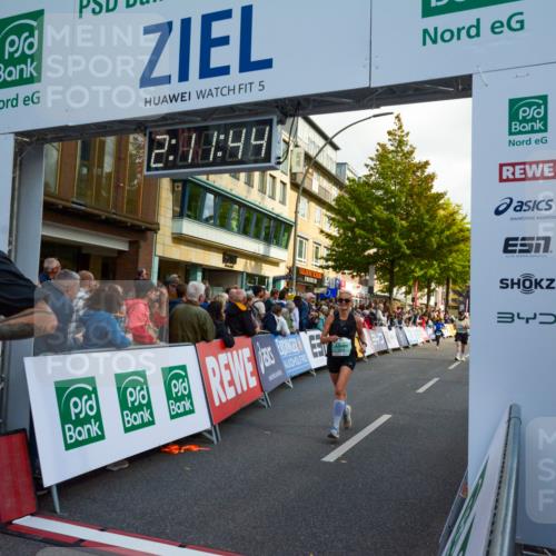 20.09.2026 - PSD Bank Halbmarathon LAZAROV Photography http://msf.ph/oto/10555028 20.09.2026 12:11:43 Ziel 1579, 1858, 2081, 2243, 3094, 3210, 4129 meine-sportfotos.de