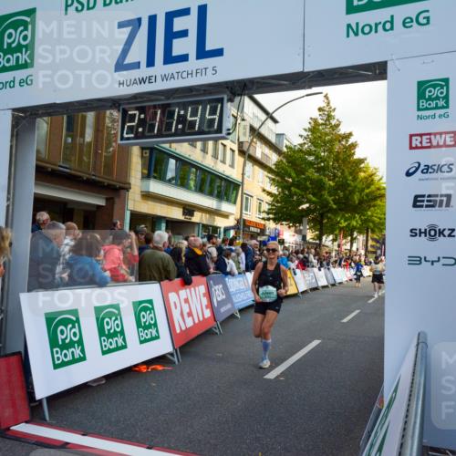 20.09.2026 - PSD Bank Halbmarathon LAZAROV Photography http://msf.ph/oto/10555029 20.09.2026 12:11:43 Ziel 1579, 1858, 2081, 2243, 3094, 3210, 4129 meine-sportfotos.de