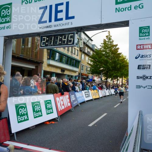 20.09.2026 - PSD Bank Halbmarathon LAZAROV Photography http://msf.ph/oto/10555034 20.09.2026 12:11:45 Ziel 1858, 2081, 2243, 3094, 3210, 4129 meine-sportfotos.de
