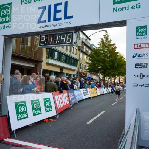 20.09.2026 - PSD Bank Halbmarathon LAZAROV Photography http://msf.ph/oto/10555036 20.09.2026 12:11:45 Ziel 1858, 2081, 2243, 3094, 3210, 4129 meine-sportfotos.de