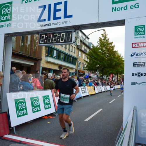20.09.2026 - PSD Bank Halbmarathon LAZAROV Photography http://msf.ph/oto/10555055 20.09.2026 12:12:00 Ziel 1274, 1675, 3017, 4375 meine-sportfotos.de