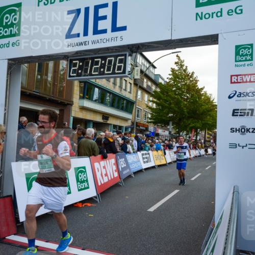 20.09.2026 - PSD Bank Halbmarathon LAZAROV Photography http://msf.ph/oto/10555060 20.09.2026 12:12:06 Ziel 1274, 1419, 1420, 1675, 1967, 3017, 3098, 3133, 3224, 4375 meine-sportfotos.de