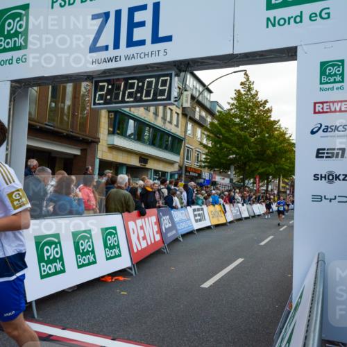 20.09.2026 - PSD Bank Halbmarathon LAZAROV Photography http://msf.ph/oto/10555069 20.09.2026 12:12:08 Ziel 1274, 1419, 1420, 1675, 1967, 3098, 3133, 3224, 4050 meine-sportfotos.de