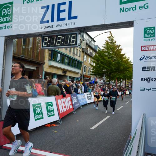 20.09.2026 - PSD Bank Halbmarathon LAZAROV Photography http://msf.ph/oto/10555081 20.09.2026 12:12:15 Ziel 1119, 1419, 1420, 1967, 3019, 3098, 3133, 3224, 4050, 4510, 4798 meine-sportfotos.de