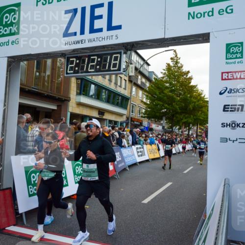 20.09.2026 - PSD Bank Halbmarathon LAZAROV Photography http://msf.ph/oto/10555087 20.09.2026 12:12:17 Ziel 1119, 1419, 1420, 1967, 3019, 3098, 3133, 3224, 4050, 4510, 4798 meine-sportfotos.de