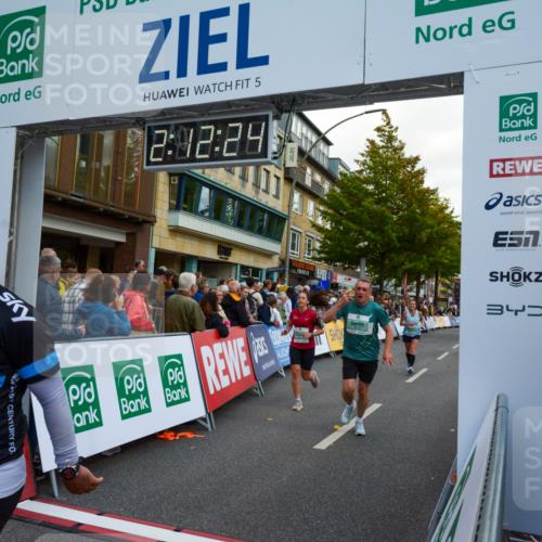 20.09.2026 - PSD Bank Halbmarathon LAZAROV Photography http://msf.ph/oto/10555107 20.09.2026 12:12:23 Ziel 1119, 1419, 1420, 3019, 3711, 4050, 4510, 4798 meine-sportfotos.de