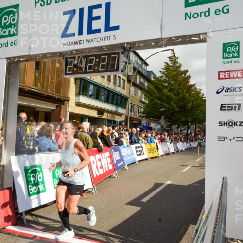 20.09.2026 - PSD Bank Halbmarathon LAZAROV Photography http://msf.ph/oto/10555115 20.09.2026 12:12:26 Ziel 1119, 3019, 3711, 4050, 4510, 4798 meine-sportfotos.de