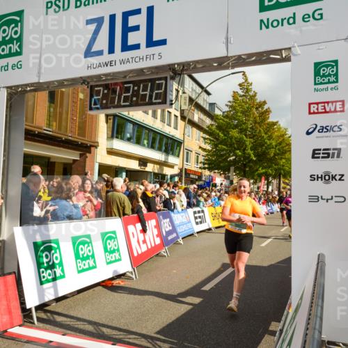20.09.2026 - PSD Bank Halbmarathon LAZAROV Photography http://msf.ph/oto/10555139 20.09.2026 12:12:42 Ziel 1170, 1171, 2129, 2260, 2428, 2764, 2804, 2851, 3443, 4246, 4384 meine-sportfotos.de